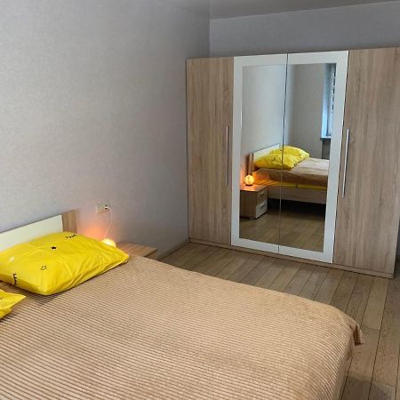 Апартаменты Vip Berdychiv Buitenkant foto